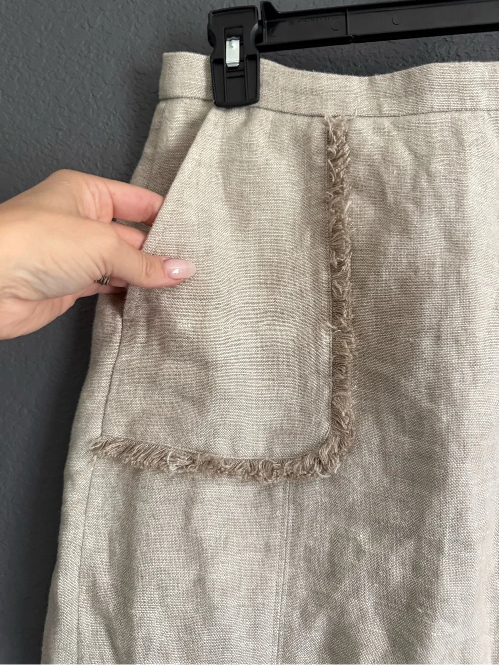 J.CREW • Linen fringe midi pencil skirt beige - size 4 classic